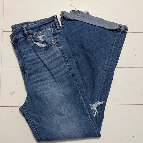 American Eagle Outfitters Denim - American Eagle Flare Jeans